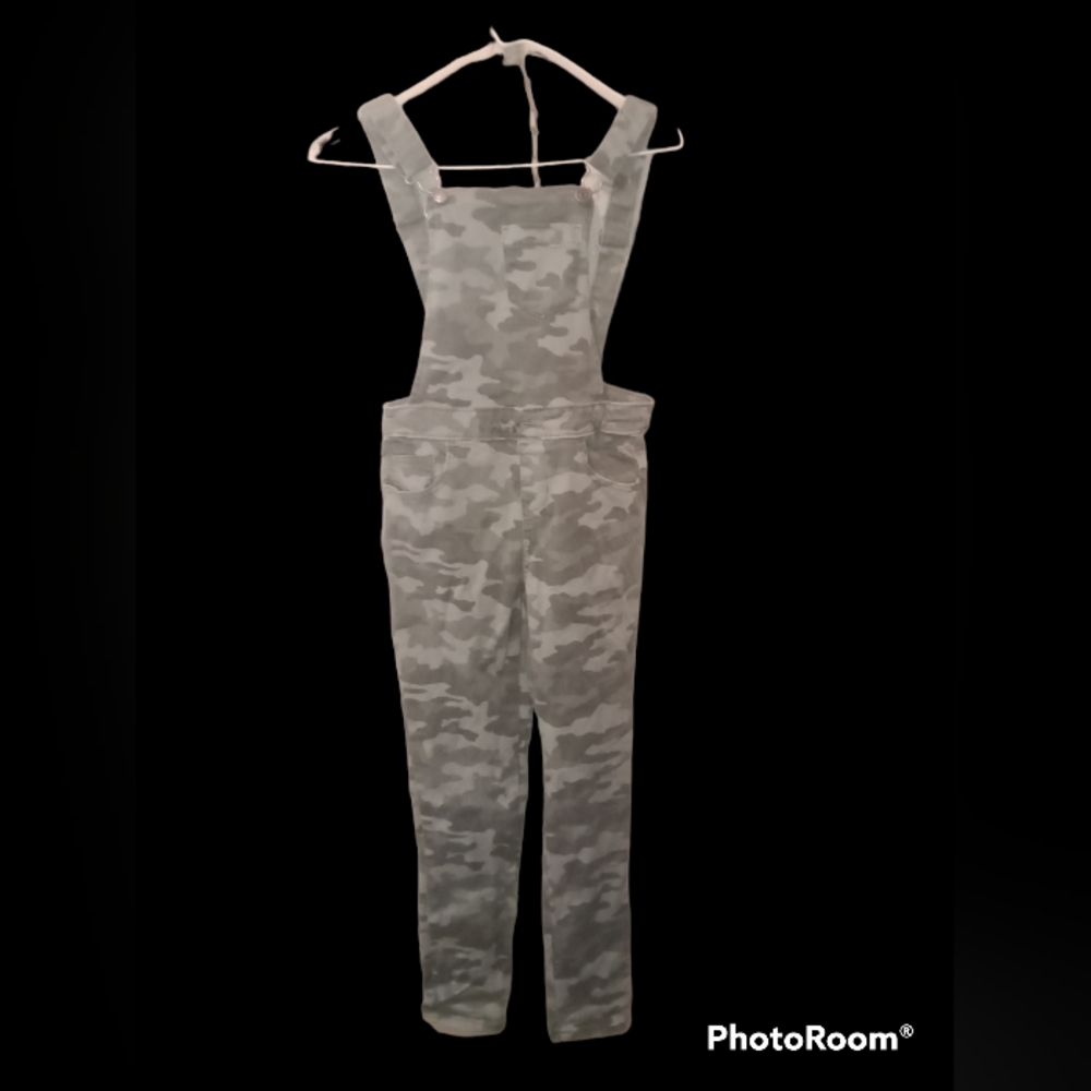 Girls overalls